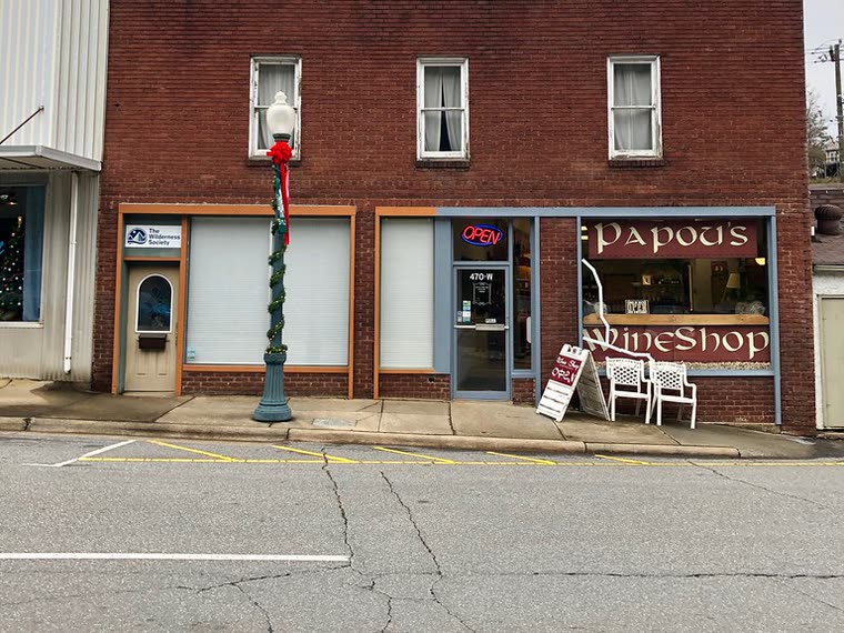 Small business storefront in Sylva, North Carolina